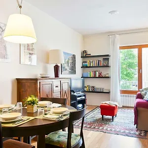 Flat In The Heart Of Apartment